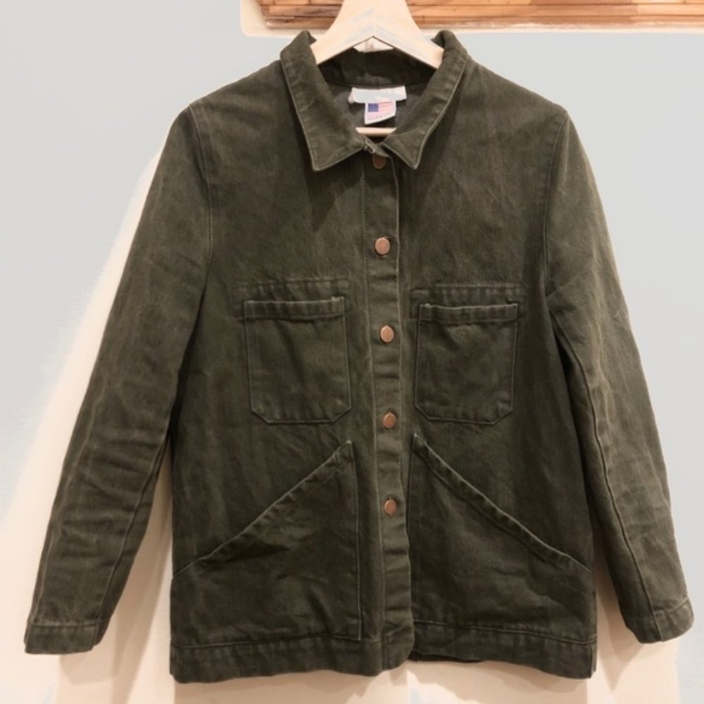 New Carleen Triangle Pocket in Sage (M)